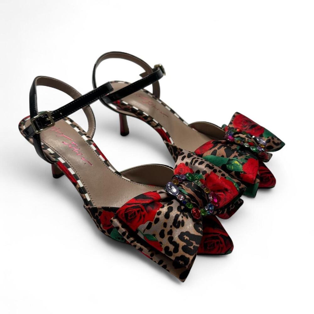 Y2K Betsey Johnson leopard print heels with red roses and green Mcbling size 8.5